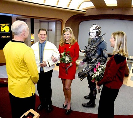 Star Trek Wedding via Mentalfloss